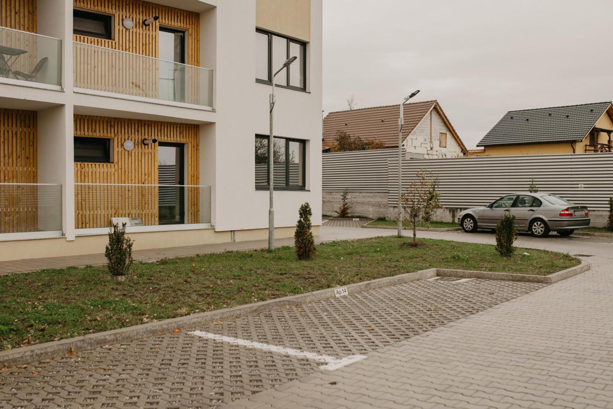 Amazing Mountain View Apartment Sibiu Bagian luar foto