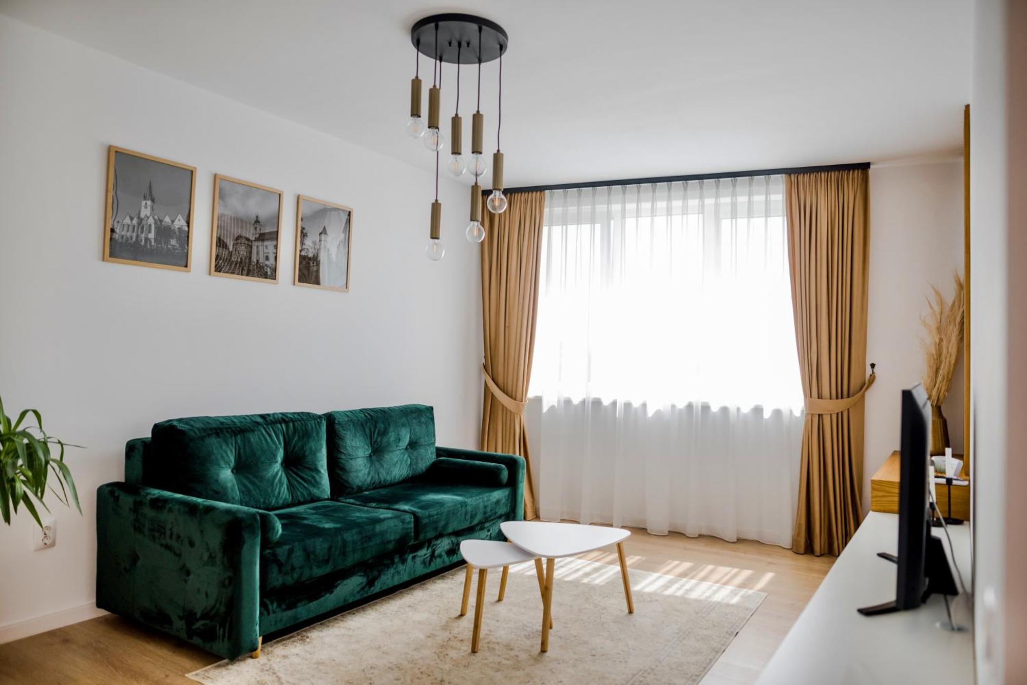 Amazing Mountain View Apartment Sibiu Bagian luar foto